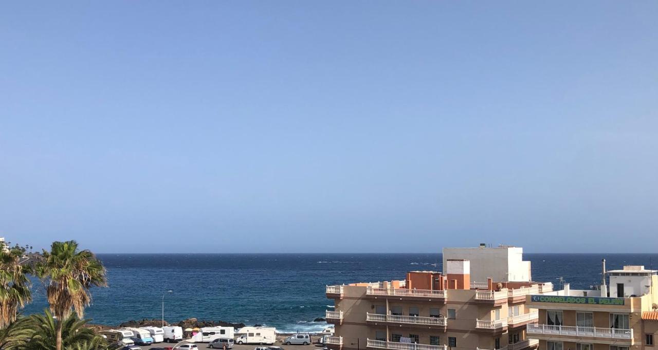 Terrazza Sul Mare Hotel Лас Галетас Екстериор снимка